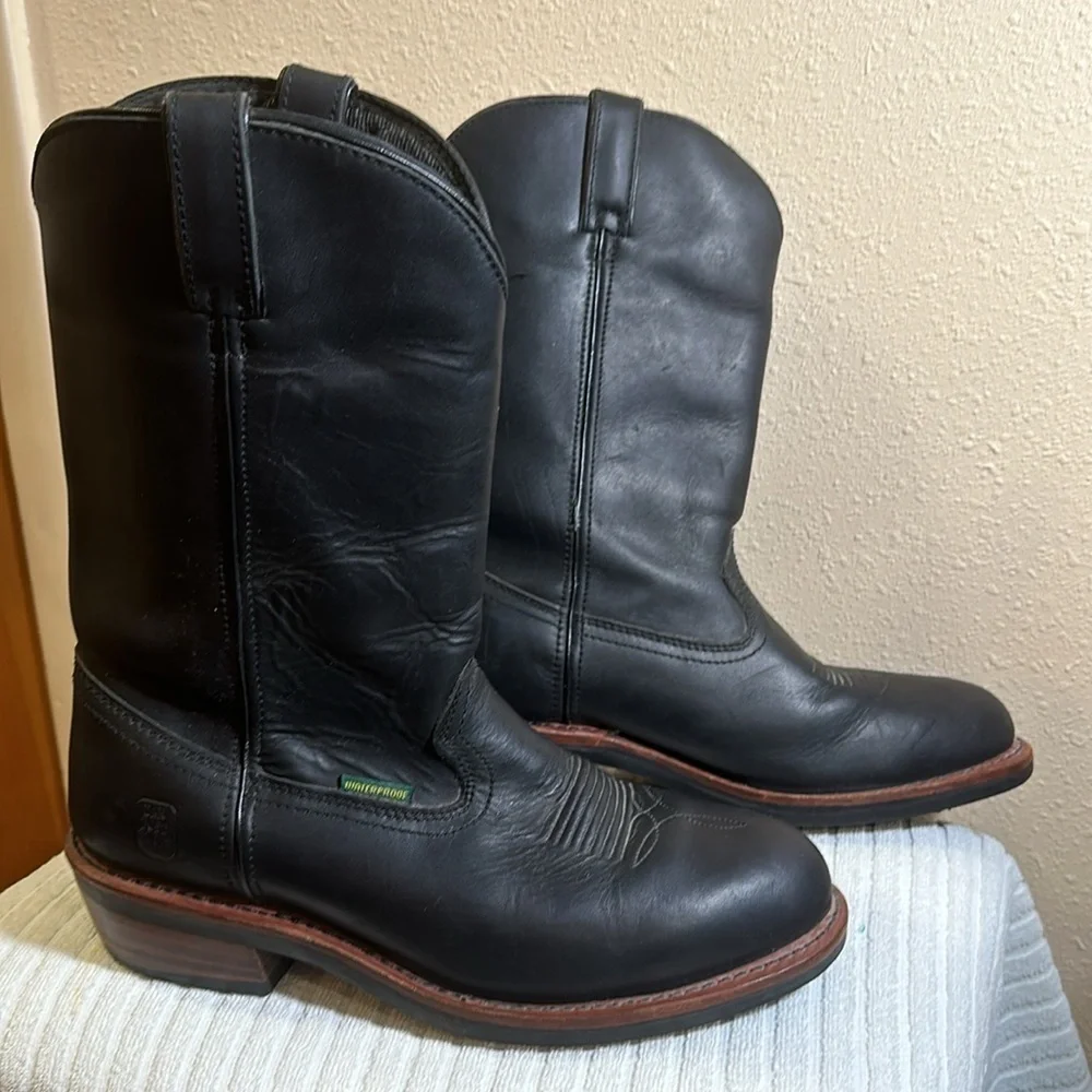 Dan post boots size 11 1/2 D